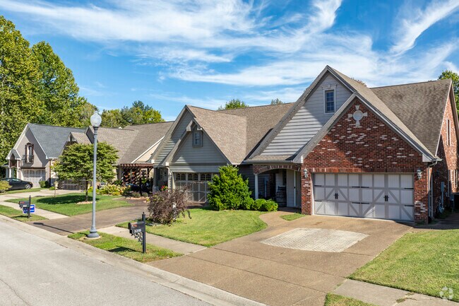 New traditional homes have been built in recent years in Southeast Owensboro.