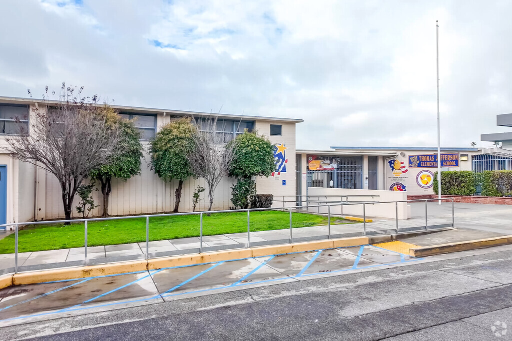 Thomas Jefferson Elementary School