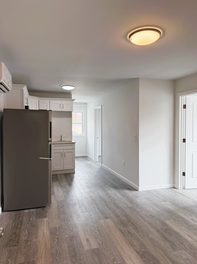 193 Commack Rd Unit B, Commack, NY 11725