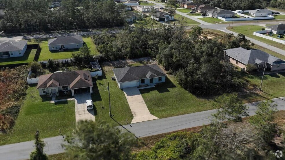 3240 SW 129th Loop, Ocala, FL 34473 - photo 2