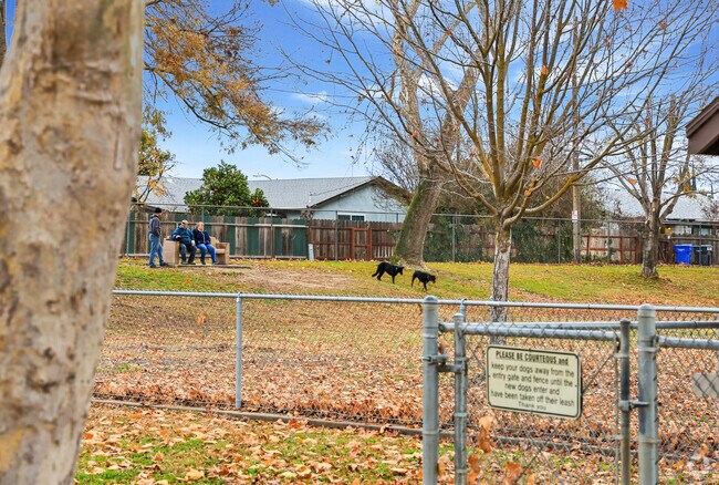 Hang out with your family friend at Quaile Rand Park in Turlock.