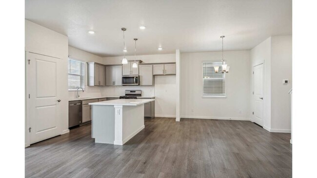 11815 Foraker Ln unit 36210555, Colorado Springs, CO 80925 - photo 4