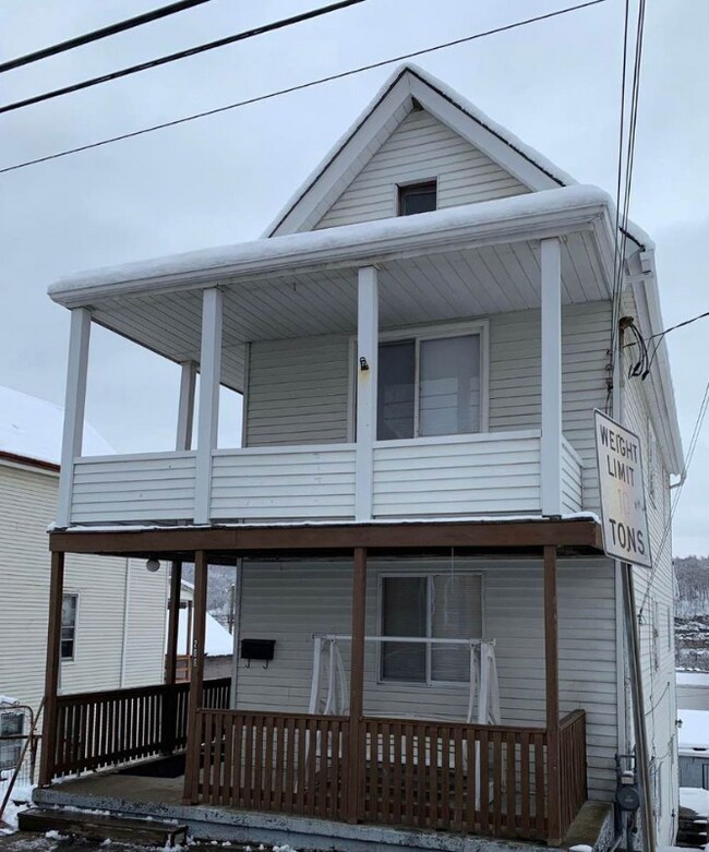 206 Thompson Ave Unit 3, Donora, PA 15033