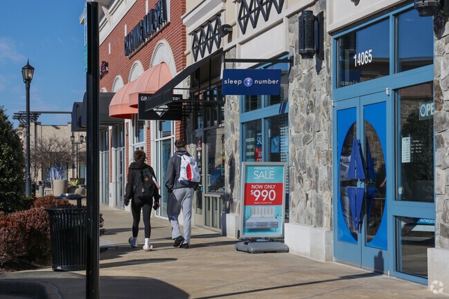 Gainesville residents enjoy close proximity to a variety of stores and restaurants.