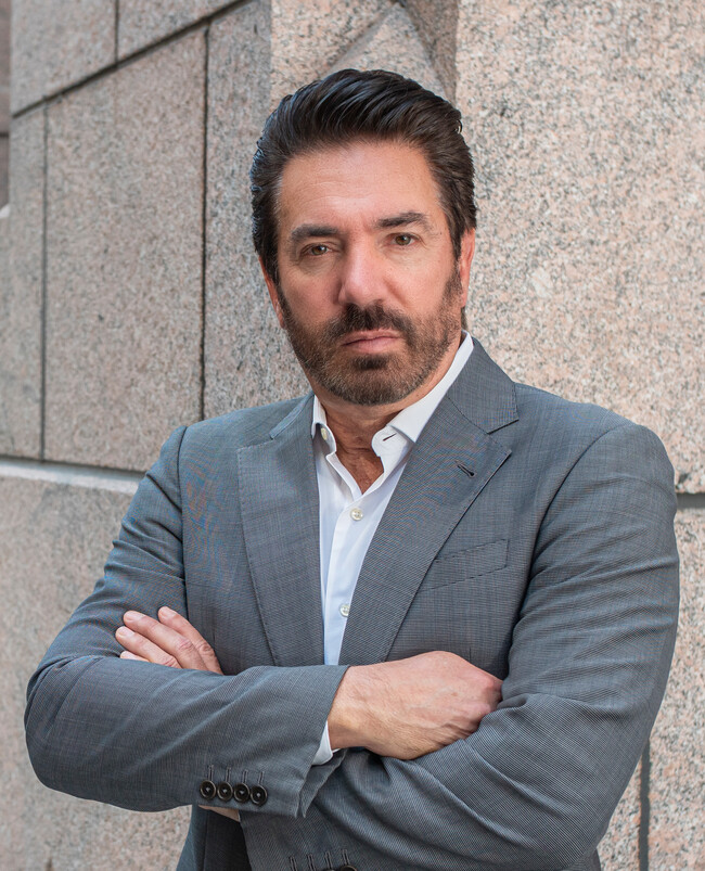 Agent Photo