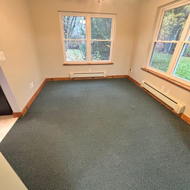 15205 Wacousta Rd, Grand Ledge, MI 48837 - photo 6