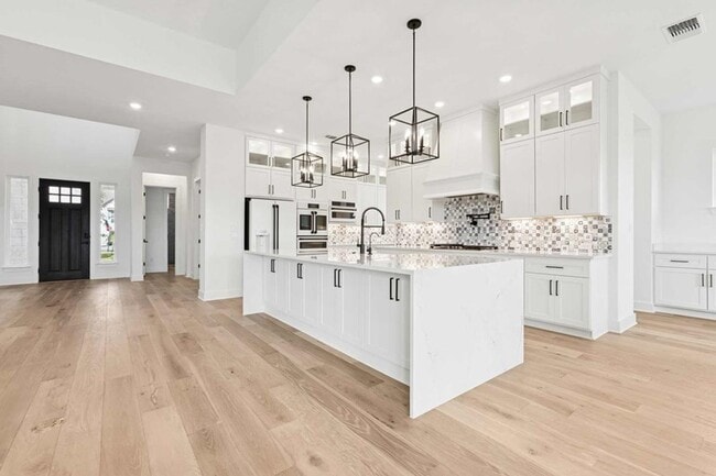 9000 Waterford Centre Blvd unit 37563114, Austin, TX 78758 - photo 5