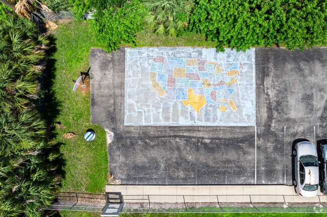 Charlotte Harbor School