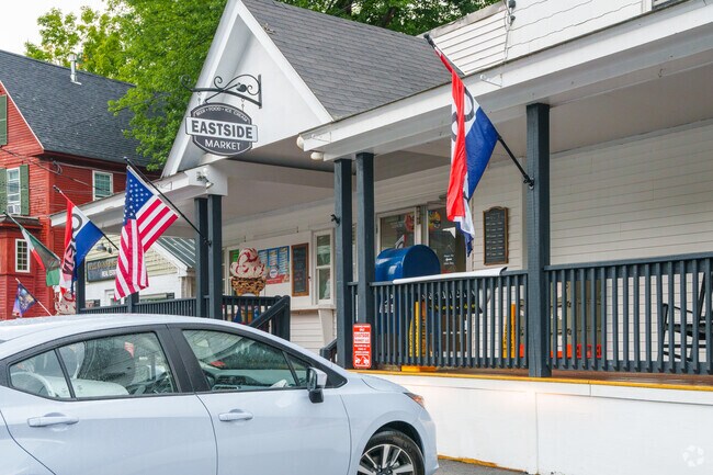 Head to Eastside Market in East Concord for hot, fresh food or a quick grab-and-go snack.