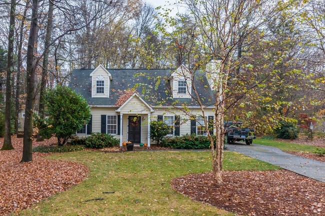 A Cape Cod-style home provides ample acreage in Hampton Sted-Mountain Brook.
