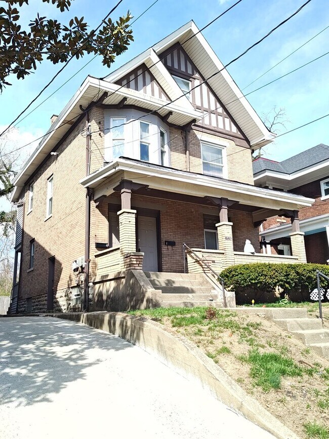 1526 Dixmont Ave Unit 2, Cincinnati, OH 45207