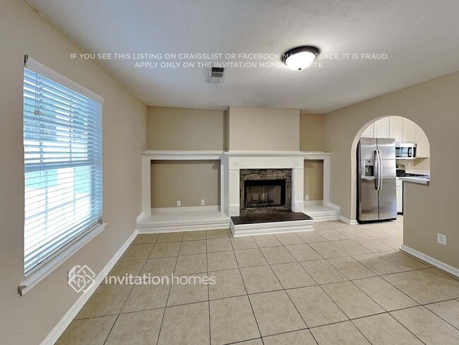 3700 Pointe Cir, Fairburn, GA 30213 - photo 3