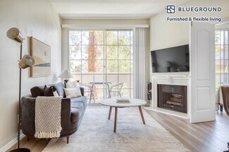 114 N Doheny Dr Unit FL2-ID541, West Hollywood, CA 90048
