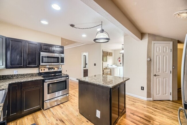 5339 S Windermere St, Littleton, CO 80120 - photo 4