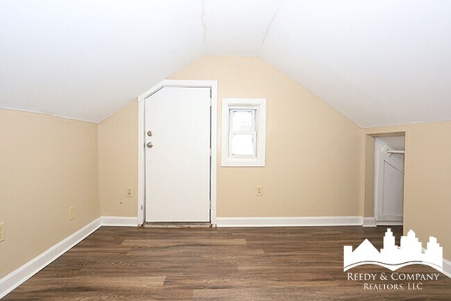 1027 Langton St, Memphis, TN 38122 - photo 5