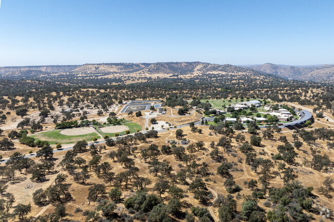 Foothill Elementary sits in the hills of Prather.