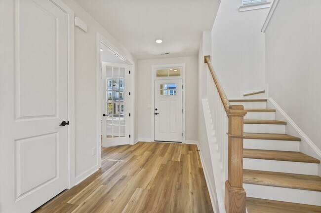 7250 Westrow Ave unit 36336103, Charlotte, NC 28278 - photo 5