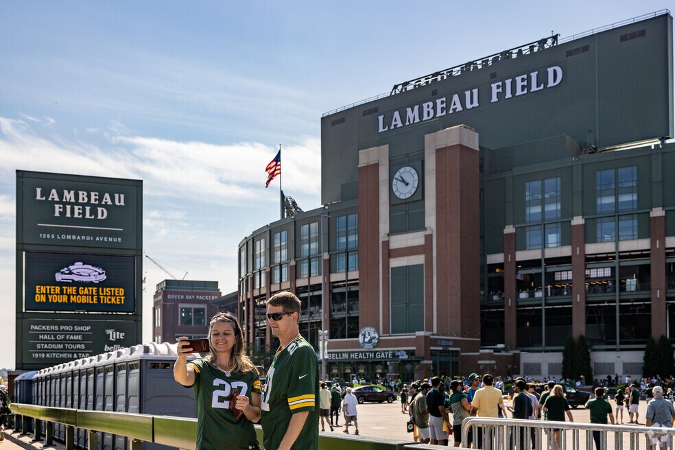 NH_JOHN MUIR PARK_550336_P2_093024_JNS_EDIT V2