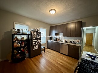 109 Pleasant St Unit 1, Boston, MA 02125