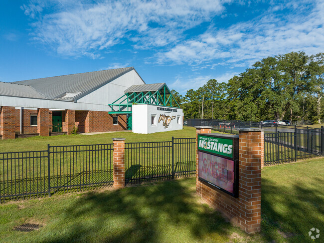 W.T. Moore Elementary is a K-5 with Pre-K school located in NE Tallahassee.