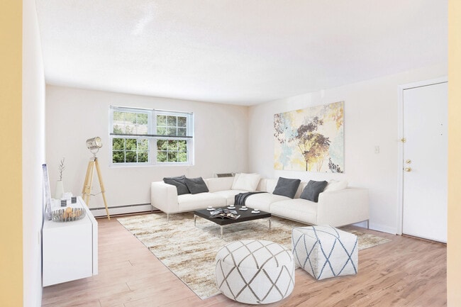 Wexford Village, Worcester, MA 01604 - photo 6