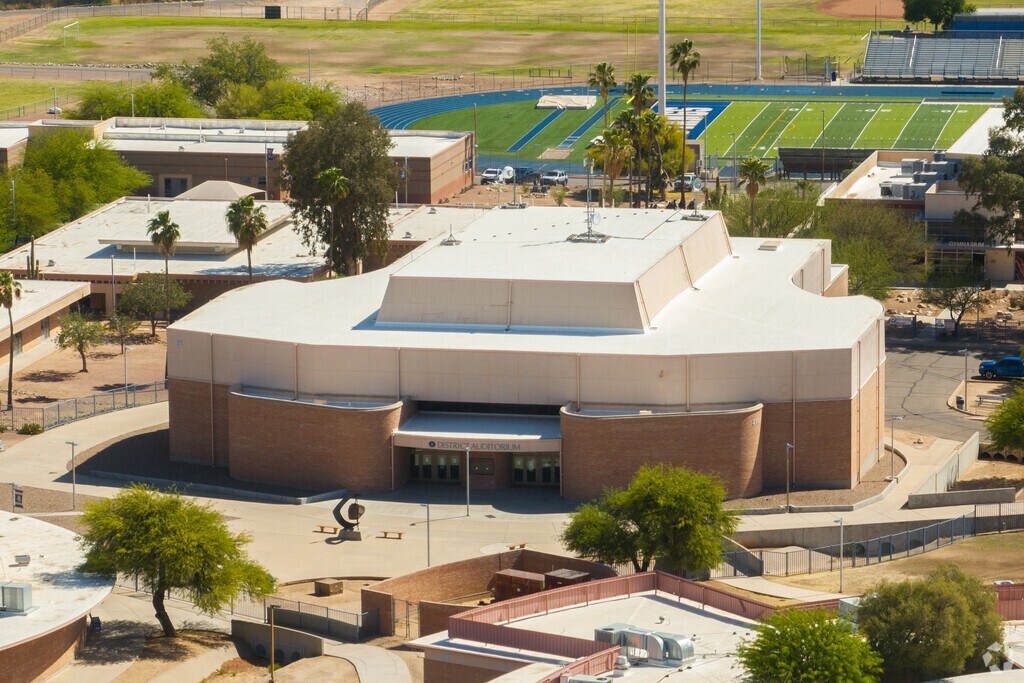 Sahuarita Intermediate School shares its campus with Sahuarita Middle School and High School.