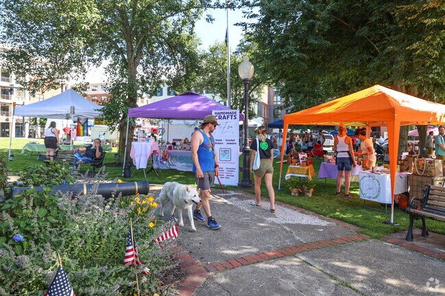On Mondays, locals enjoy visiting the Beverly Farmers Market, a lively community hub offering fresh produce and local goods.
