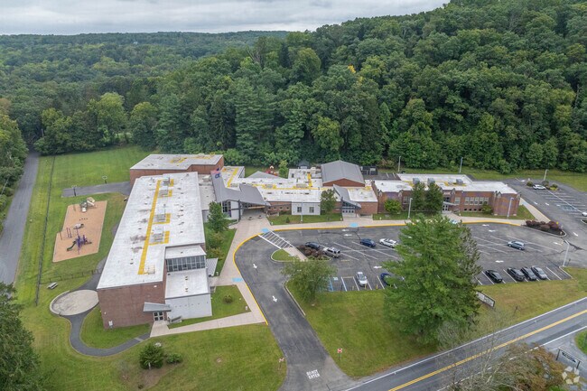Smithfield Elementary School serves students K-5.