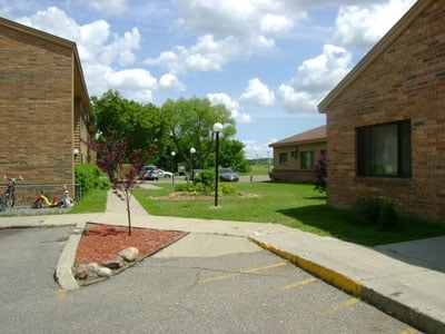 Winsted Park Apartments, Winsted, MN 55395 - photo 1