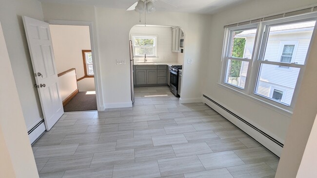 852 Smith St unit 2, Providence, RI 02908 - photo 6