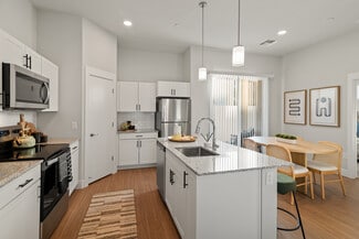 190 W Ocotillo Rd, Queen Creek, AZ 85140