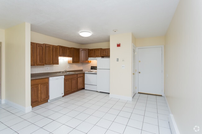 Briarcliff Apartments, Raynham, MA 02767 - photo 5