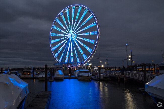Visit the Capitol Wheel and enjoy the scenic views of Clinton.