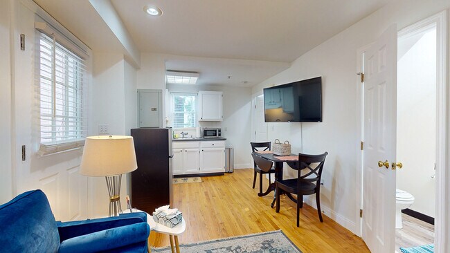 23 Jay St unit C, Cambridge, MA 02139 - photo 4