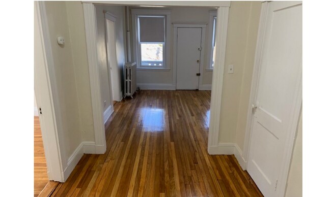 9 Egremont Rd unit 4, Brighton, MA 02135 - photo 5