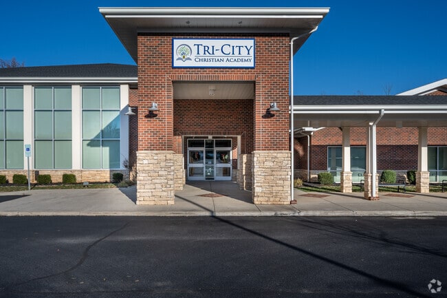 Tri-City Christian Academy received an overall grade of A- from Niche.