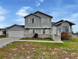 5404 W Sunfalls Ct, Salt Lake City, UT 84118