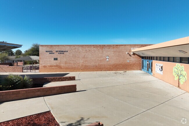 Utterback Middle School serves grades 6-8 in Tucson, Arizona.