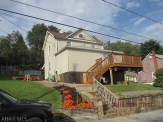 902 Palmer Ave, Patton, PA 16668