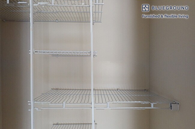 79 Alexander St unit FL1-ID2295A, Yonkers, NY 10701 - photo 6