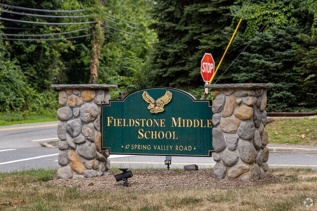 According to Niche.com, Fieldstone Middle School in Montvale has received an A-rating.