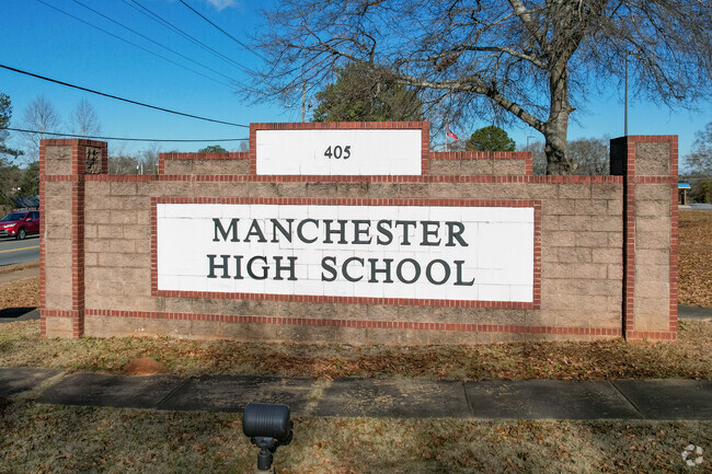 Manchester High School has an overall Niche Score of B-.