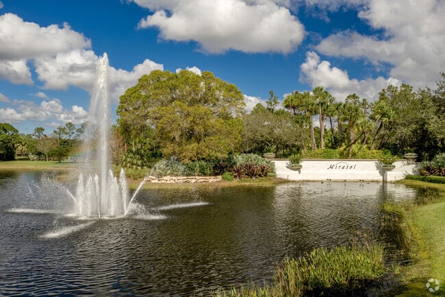 Exclusive amenities are available for Mirasol members at The Country Club of Mirasol.