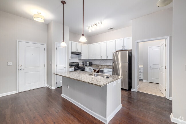2BR, 2BA - 1,143SF - Kitchen