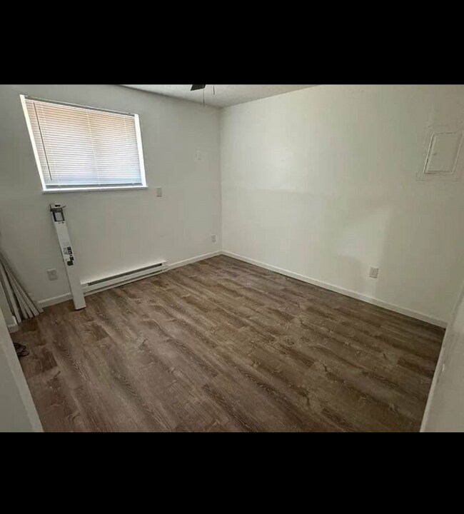 4909 Eichelberger Ave unit 4, Dayton, OH 45406 - photo 4