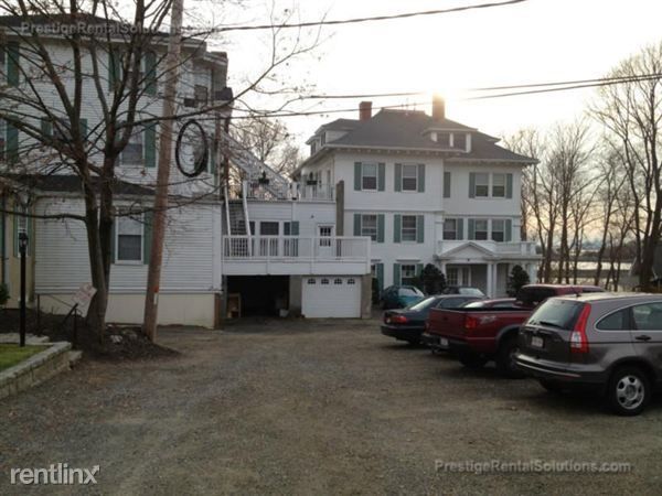 297 Nahant Rd unit 3, Nahant, MA 01908 - photo 2