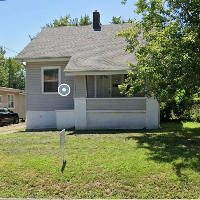 2206 McLaran Ave, Jennings, MO 63136