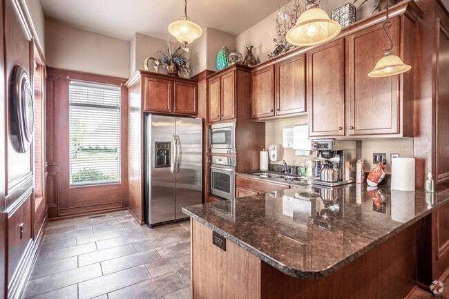 Grayhawk Apartments, Ames, IA 50010 - photo 6