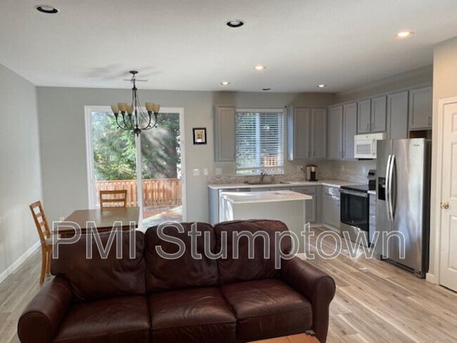 16140 NW Fescue Ct, Portland, OR 97229 - photo 2