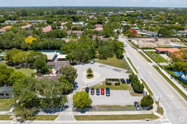 Somerset Academy Bay